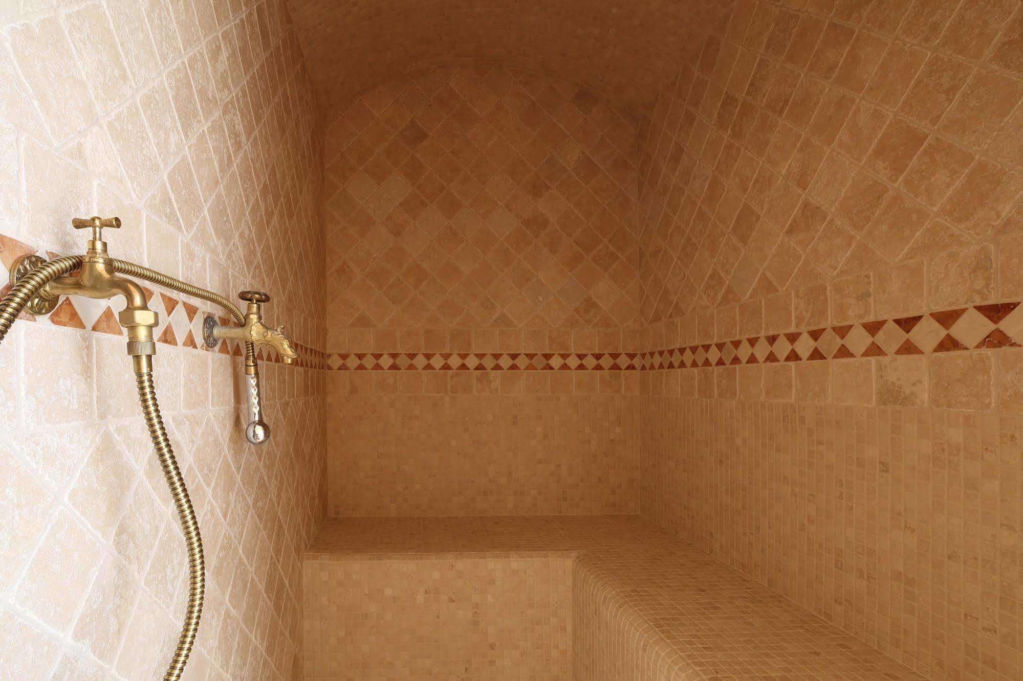 ベッルーノ Bed & Wellness Fisterre Bed & Breakfast エクステリア 写真